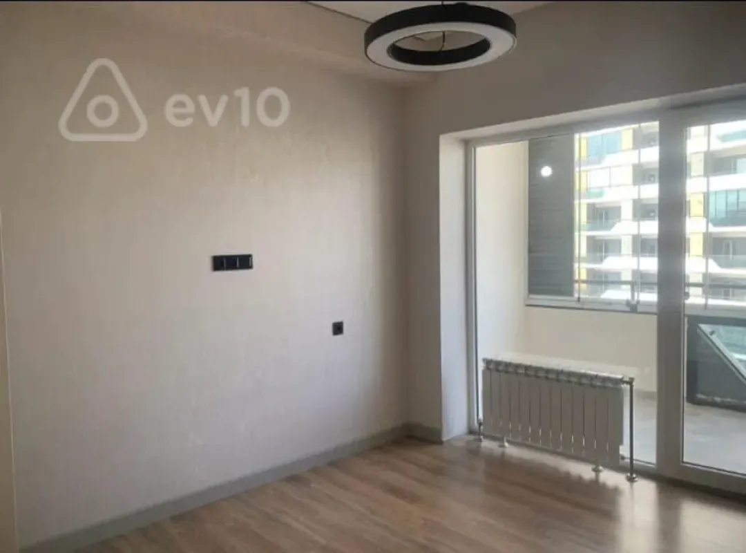 Satılır 4 otaqlı yeni tikili 182 m²