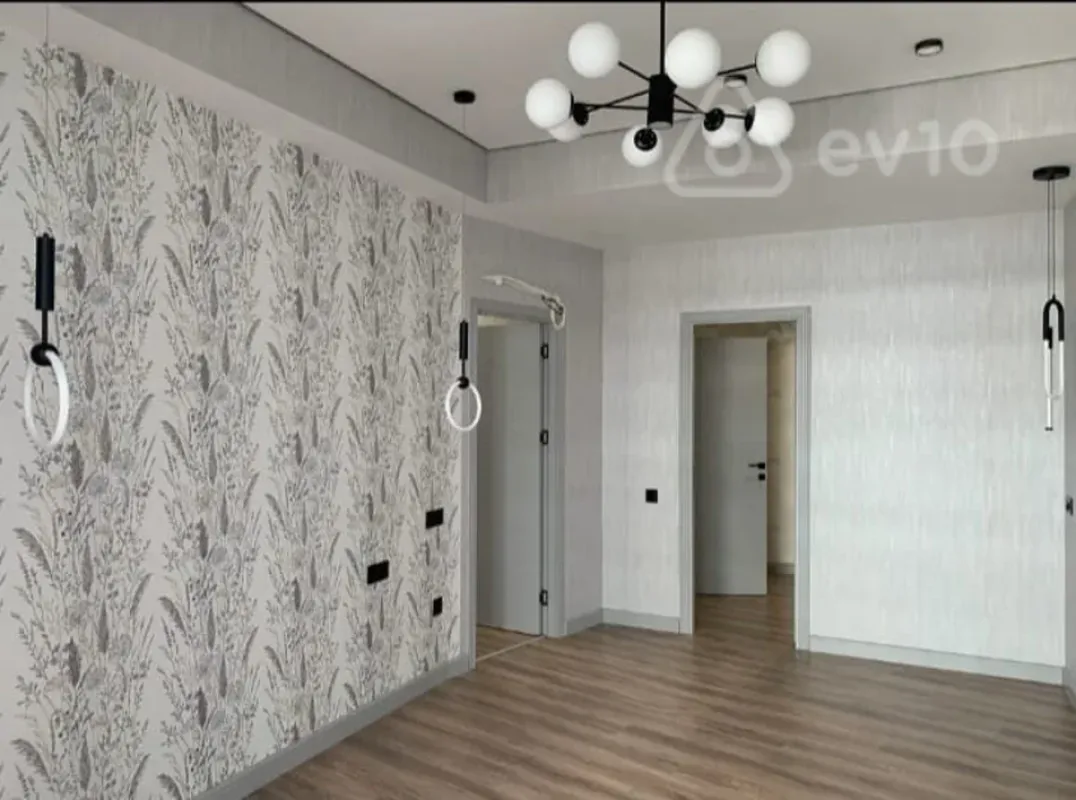 Satılır 4 otaqlı yeni tikili 182 m²