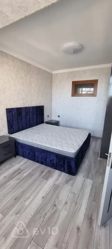 Kirayə verilir 3 otaqlı yeni tikili 100 m²