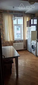 Kirayə verilir 2 otaqlı yeni tikili 78 m²