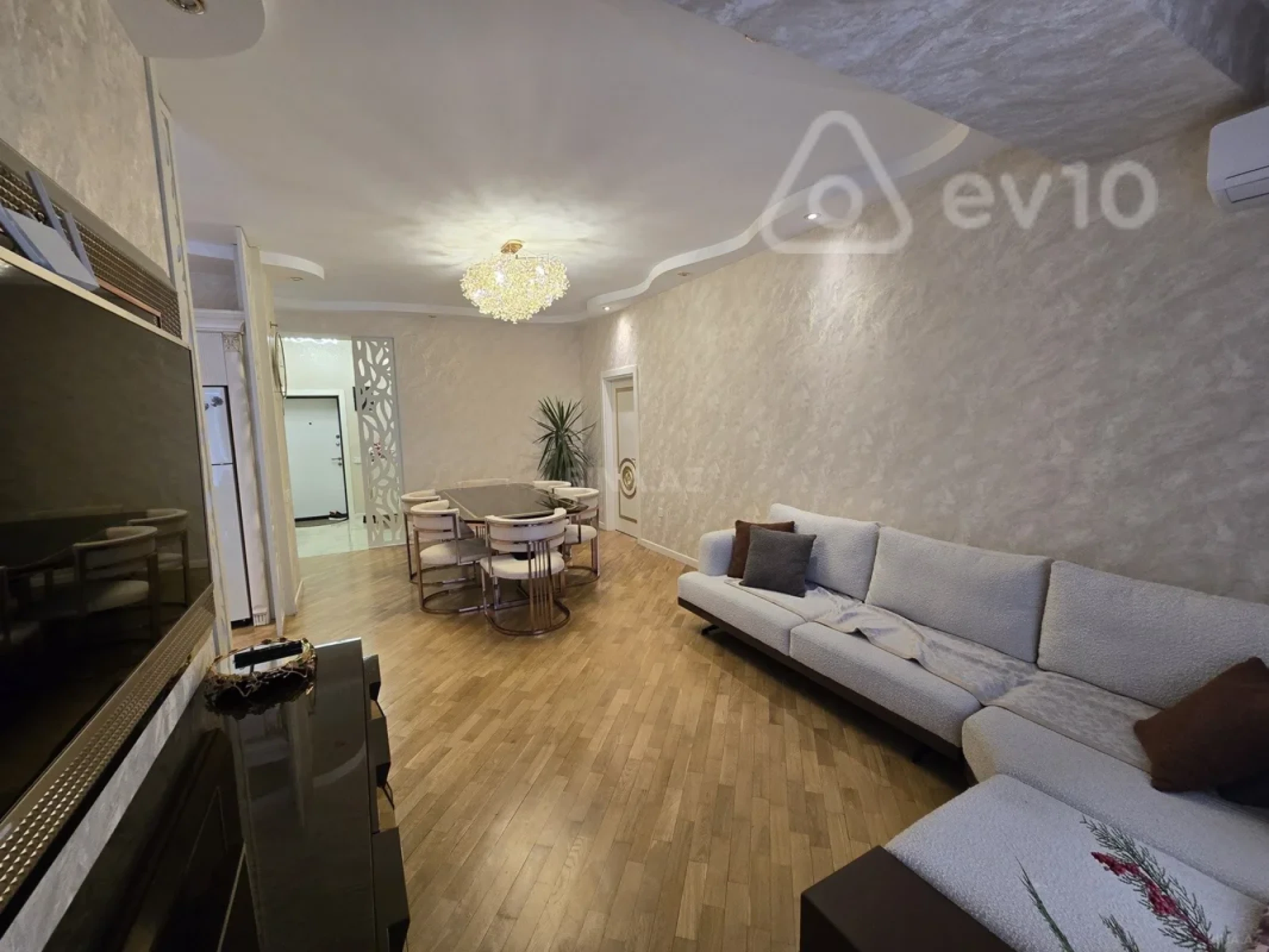 Kirayə verilir 3 otaqlı yeni tikili 115 m²