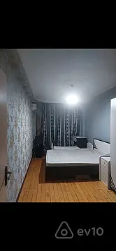 Kirayə verilir 2 otaqlı yeni tikili 50 m²