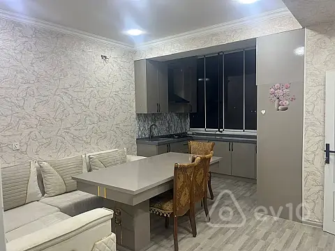 Kirayə verilir 3 otaqlı yeni tikili 45 m²