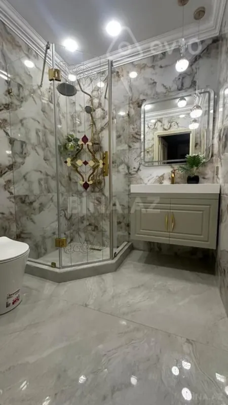 Kirayə verilir 3 otaqlı yeni tikili 135 m²