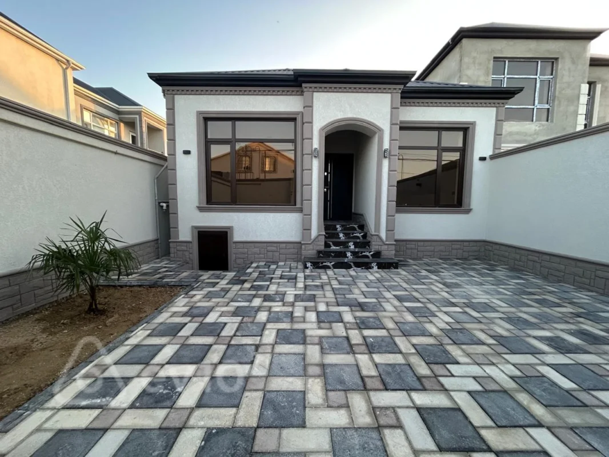 Satılır 4 otaqlı həyət evi 120 m²