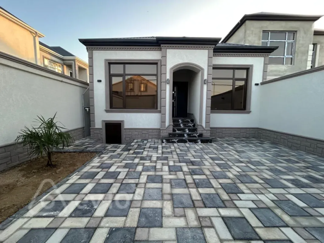 Satılır 4 otaqlı həyət evi 120 m²