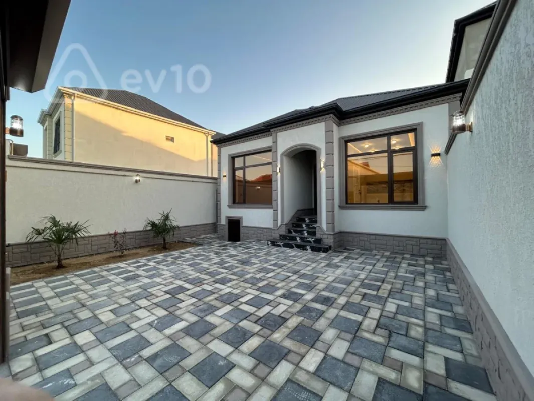 Satılır 4 otaqlı həyət evi 120 m²