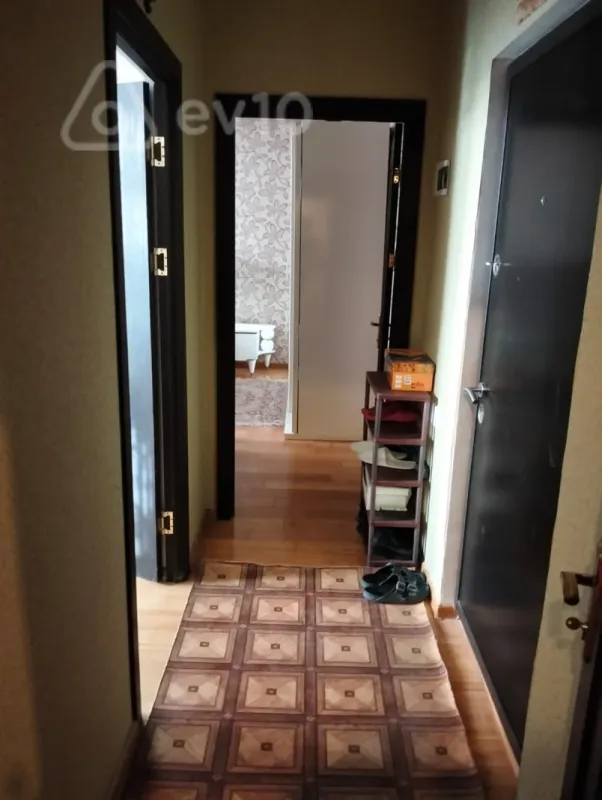 Kirayə verilir 2 otaqlı yeni tikili 50 m²