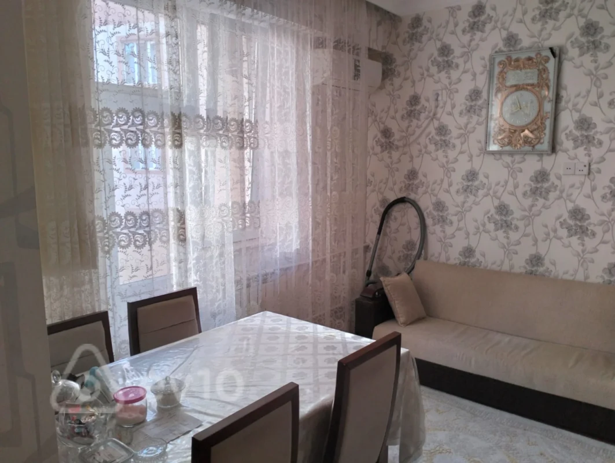 Kirayə verilir 2 otaqlı yeni tikili 50 m²