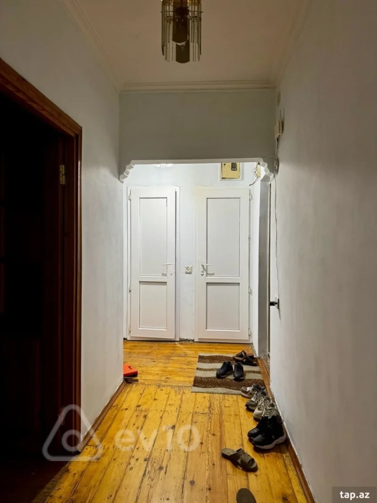 Kirayə verilir 3 otaqlı köhnə tikili 55 m²