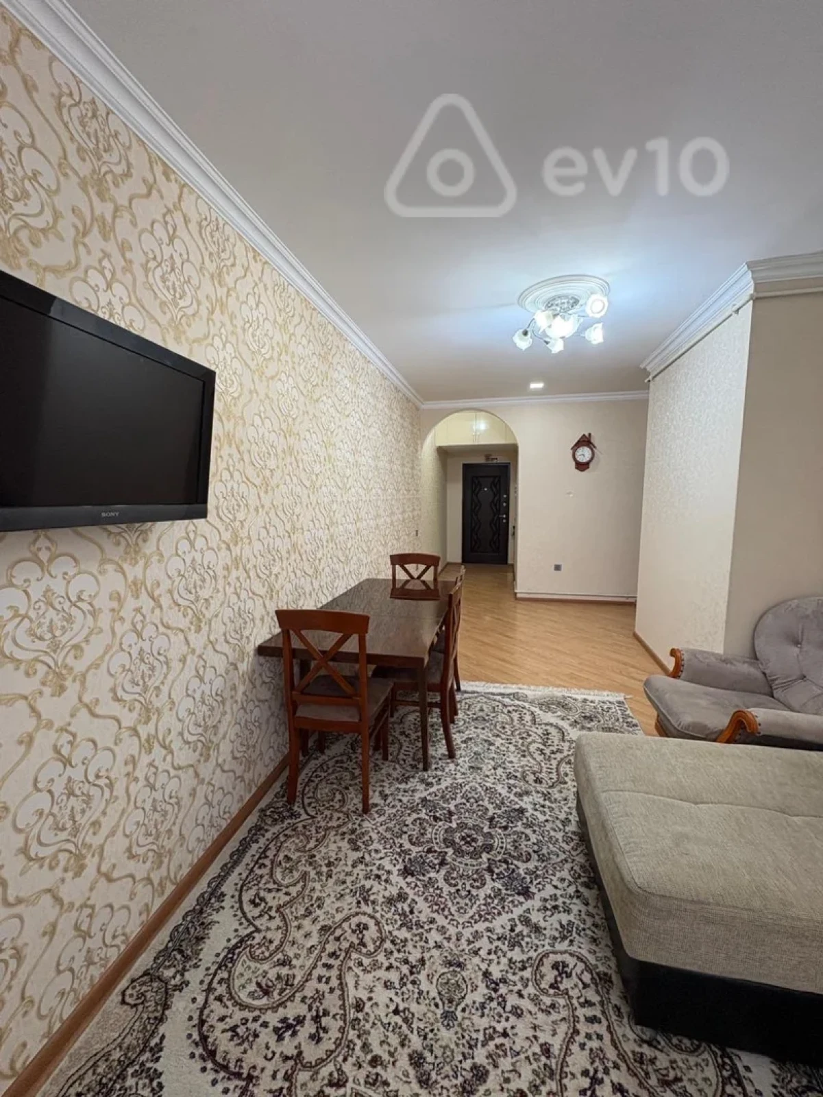 Kirayə verilir 2 otaqlı yeni tikili 60 m²