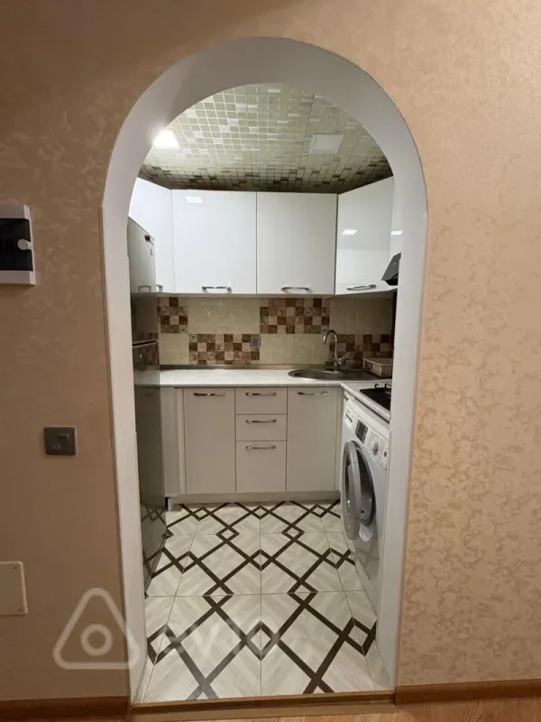 Kirayə verilir 2 otaqlı yeni tikili 65 m²