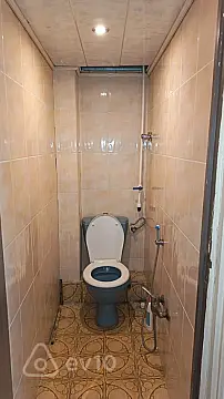 Kirayə verilir 2 otaqlı köhnə tikili 60 m²