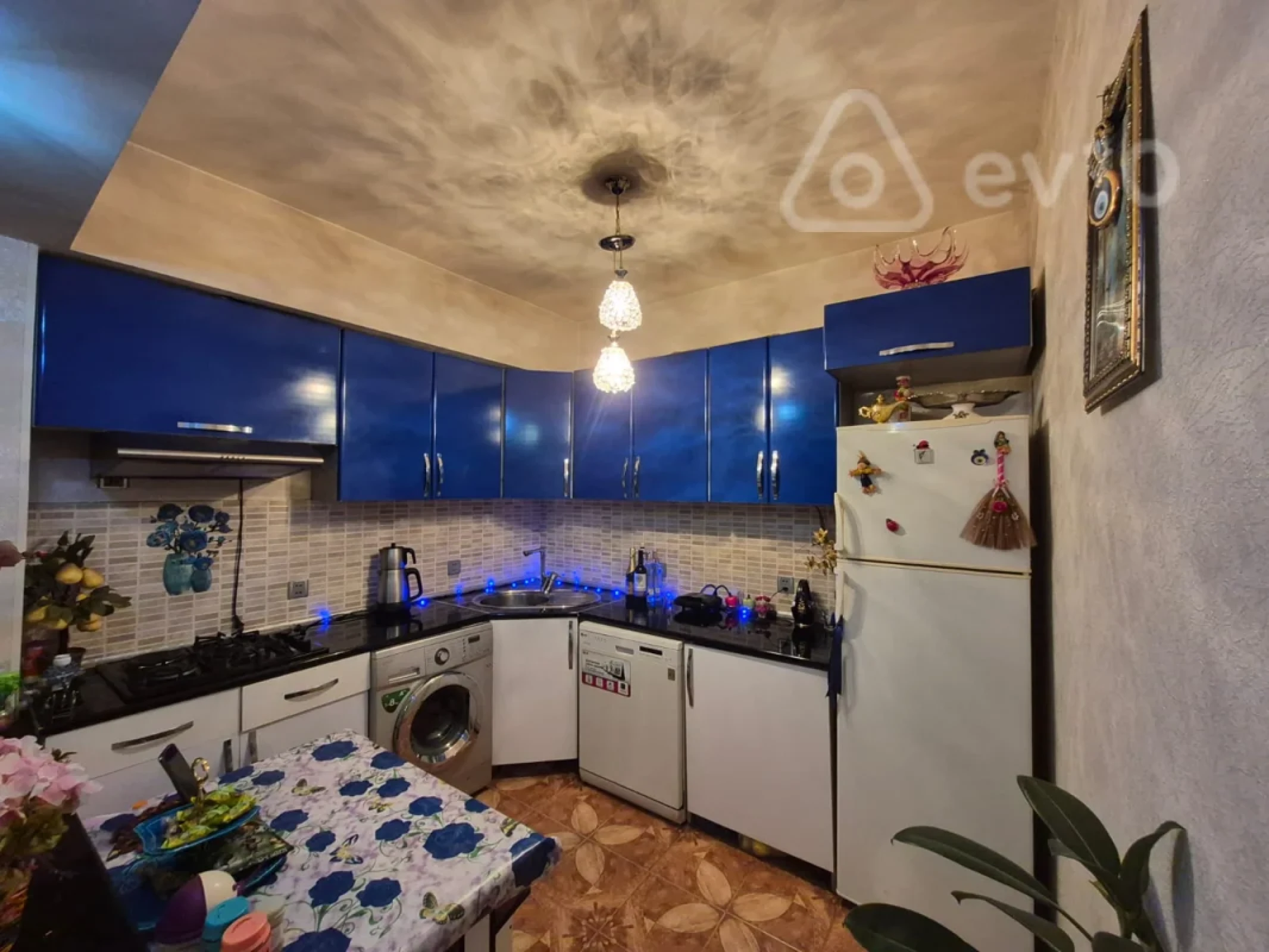 Kirayə verilir 3 otaqlı yeni tikili 70 m²