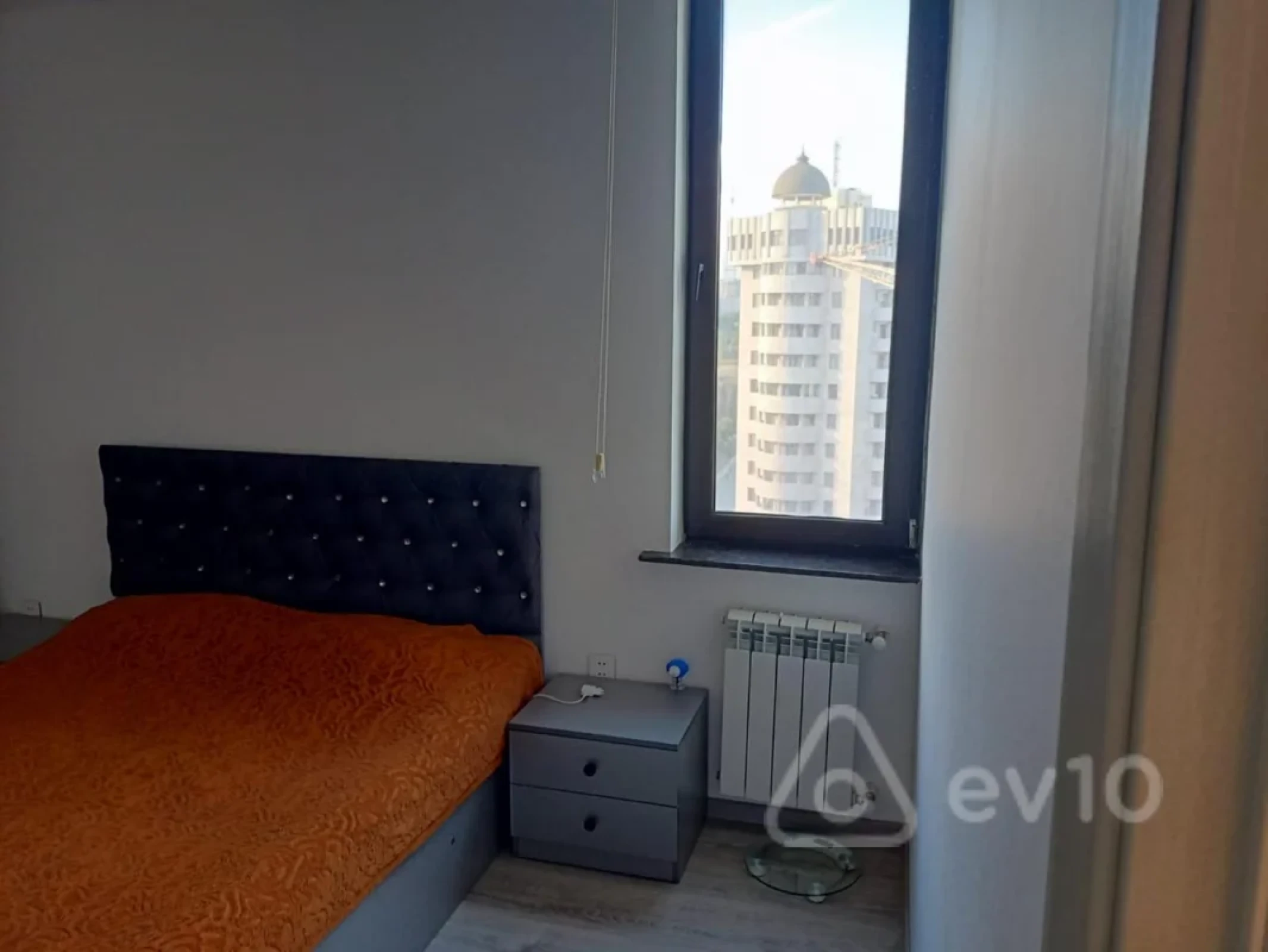 Kirayə verilir 2 otaqlı yeni tikili 60 m²