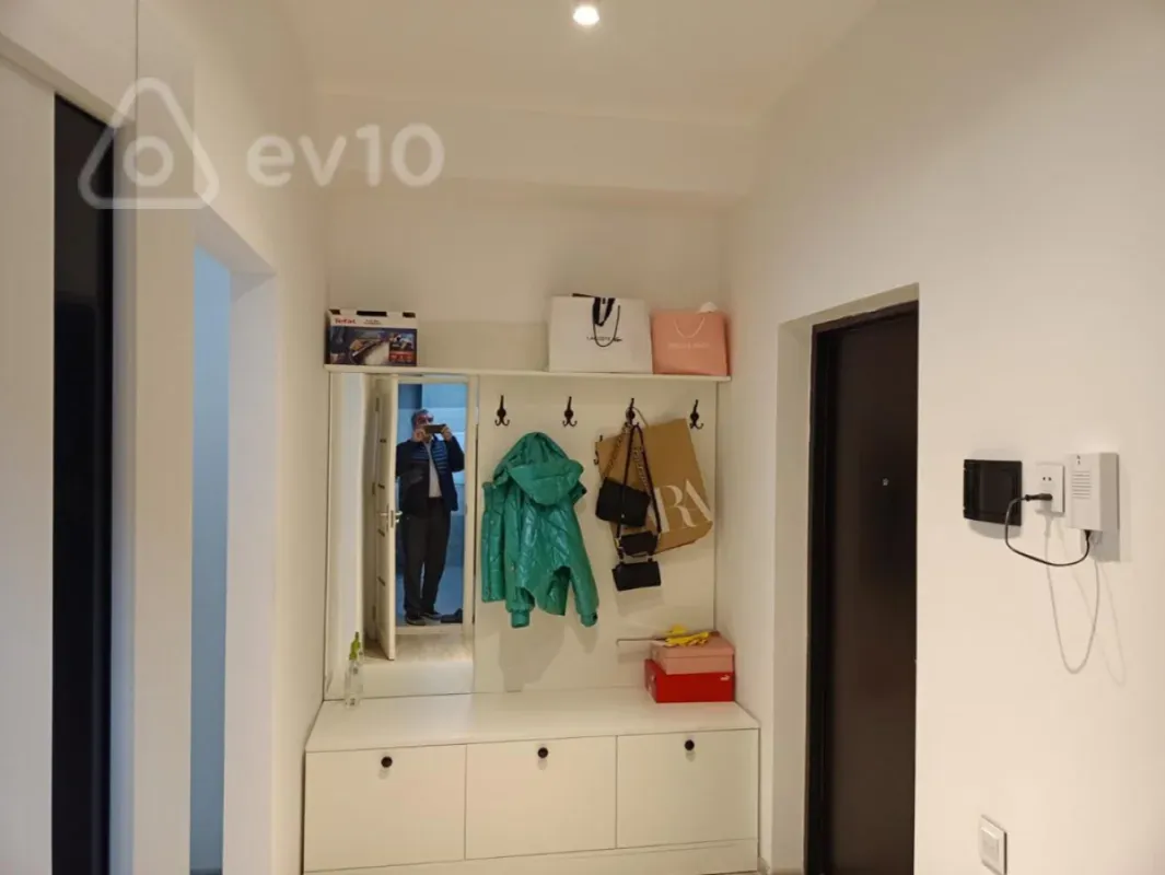 Kirayə verilir 2 otaqlı yeni tikili 60 m²