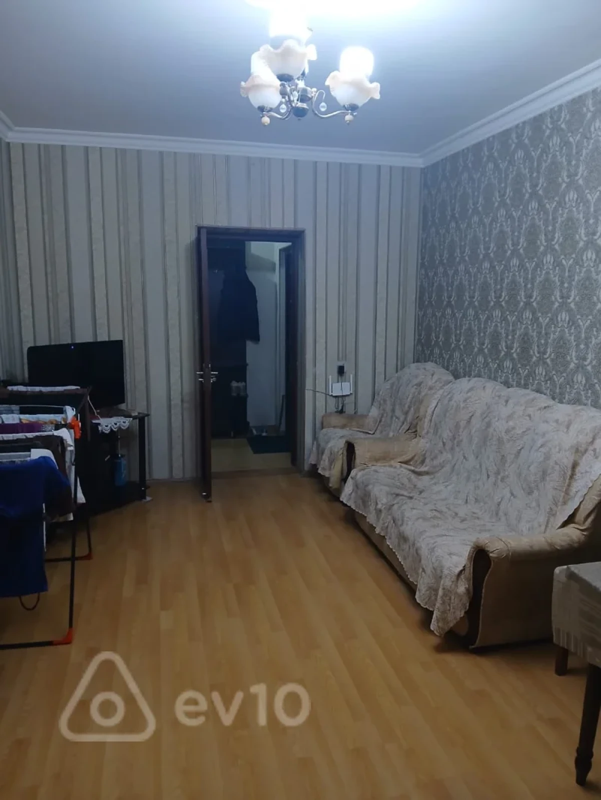 Satılır 3 otaqlı köhnə tikili 50 m²