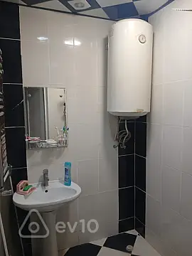 Satılır 3 otaqlı köhnə tikili 50 m²