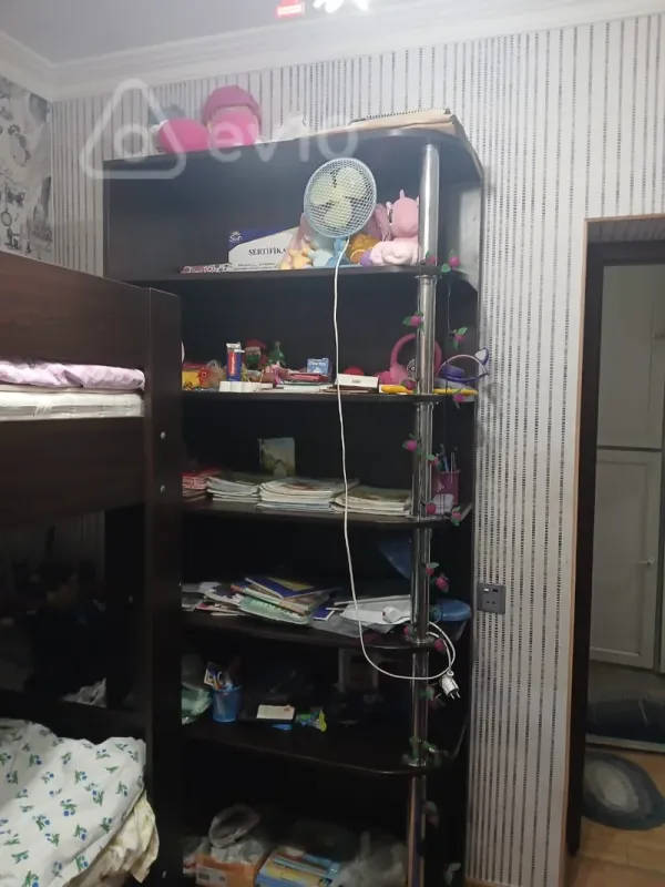 Satılır 3 otaqlı köhnə tikili 50 m²