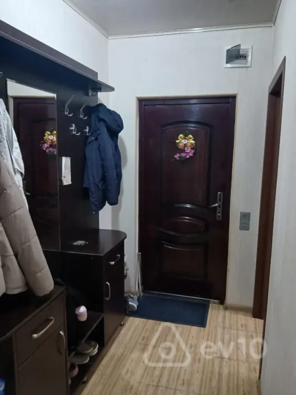 Satılır 3 otaqlı köhnə tikili 50 m²