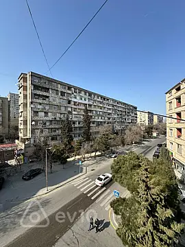 Satılır 2 otaqlı köhnə tikili 50 m² — Bakı, Binəqədi 2 otaq 50.00 m²