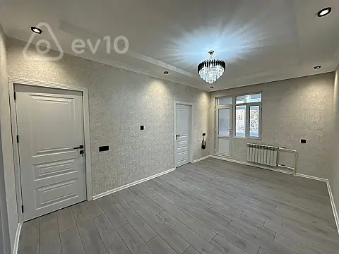Satılır 3 otaqlı köhnə tikili 50 m² — Bakı, Binəqədi 3 otaq 50.00 m²