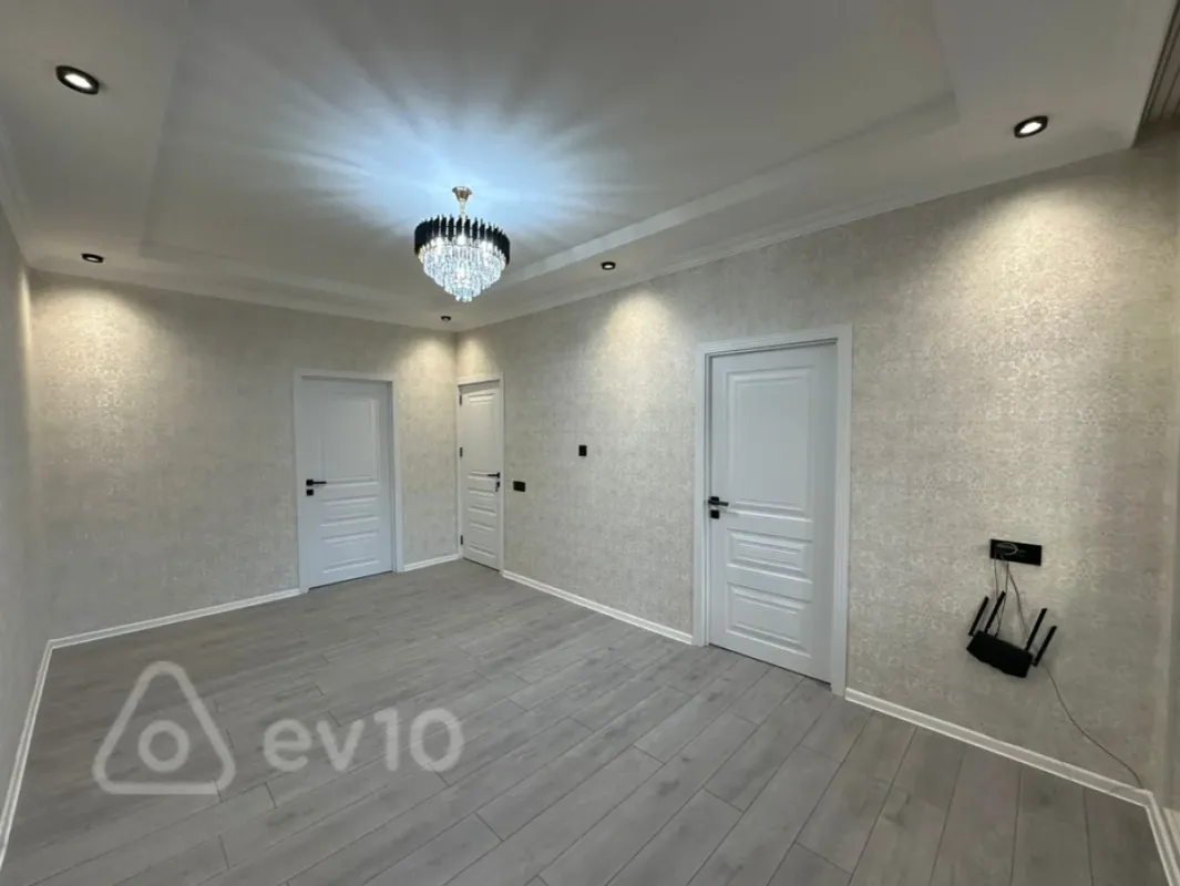 Satılır 3 otaqlı köhnə tikili 50 m²