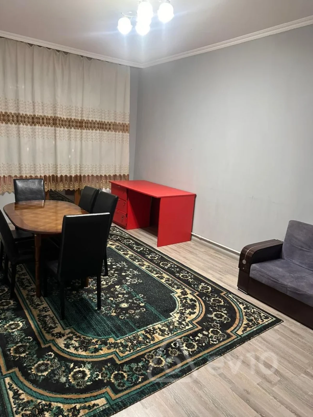 Kirayə verilir 2 otaqlı yeni tikili 50 m²