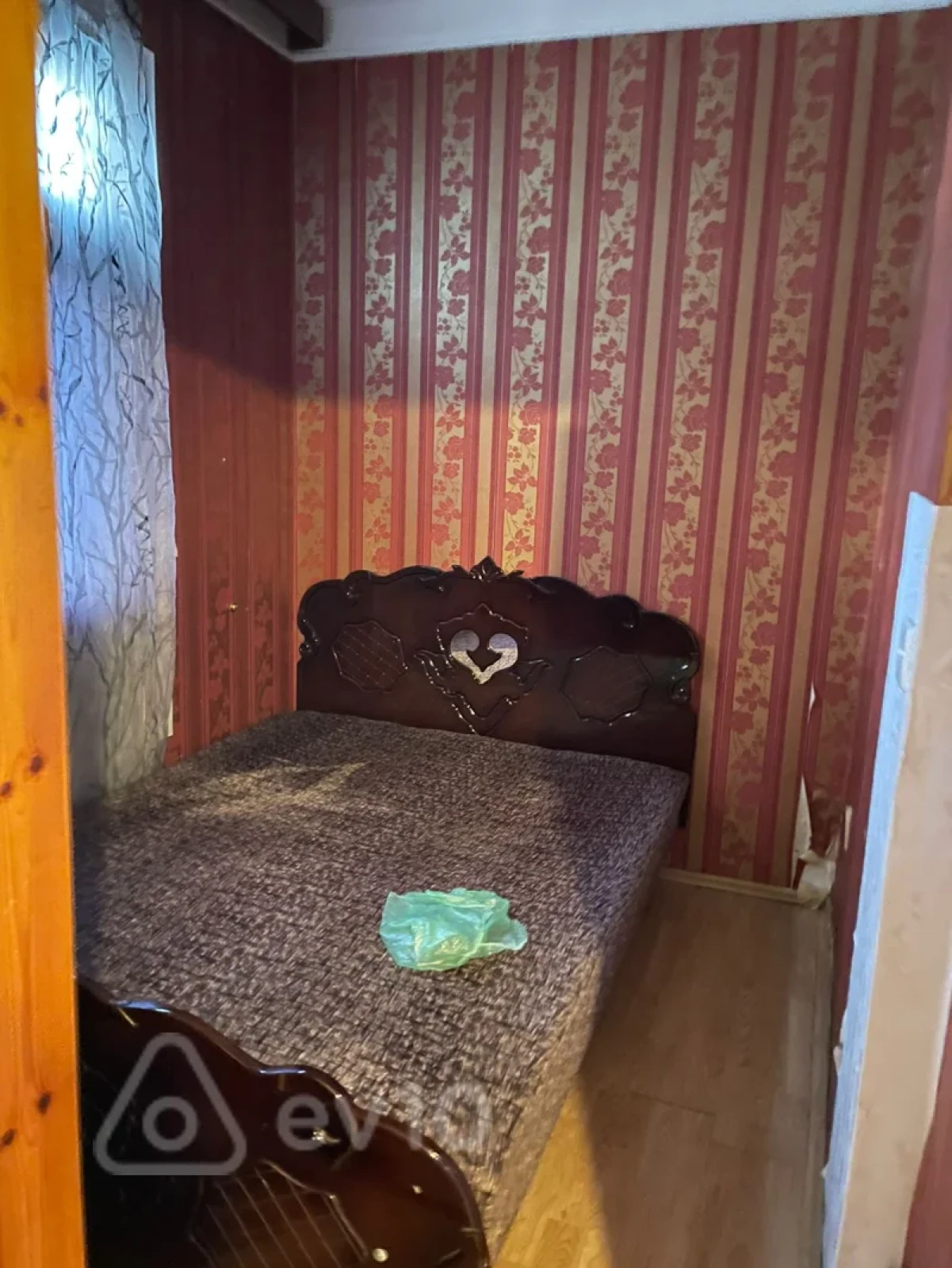 Kirayə verilir 2 otaqlı köhnə tikili 45 m²