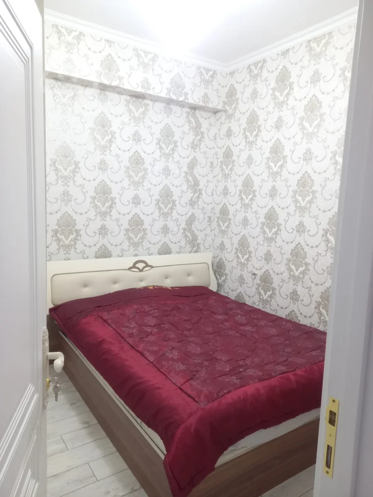Kirayə verilir 2 otaqlı yeni tikili 65 m²