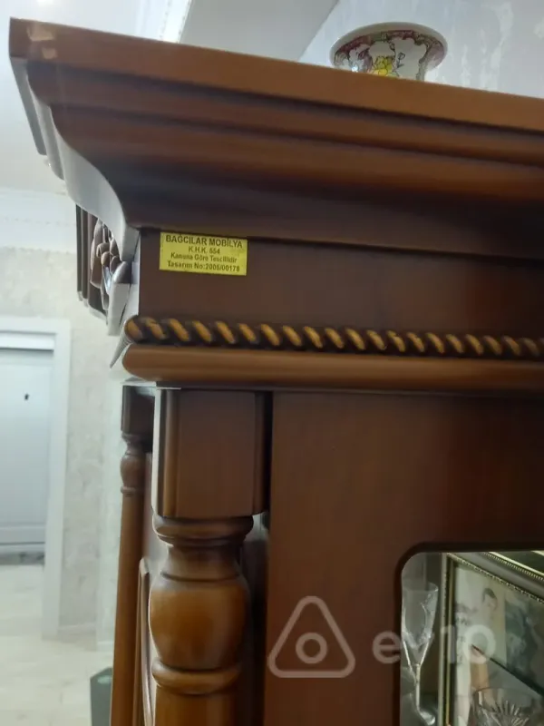 Kirayə verilir 2 otaqlı yeni tikili 65 m²