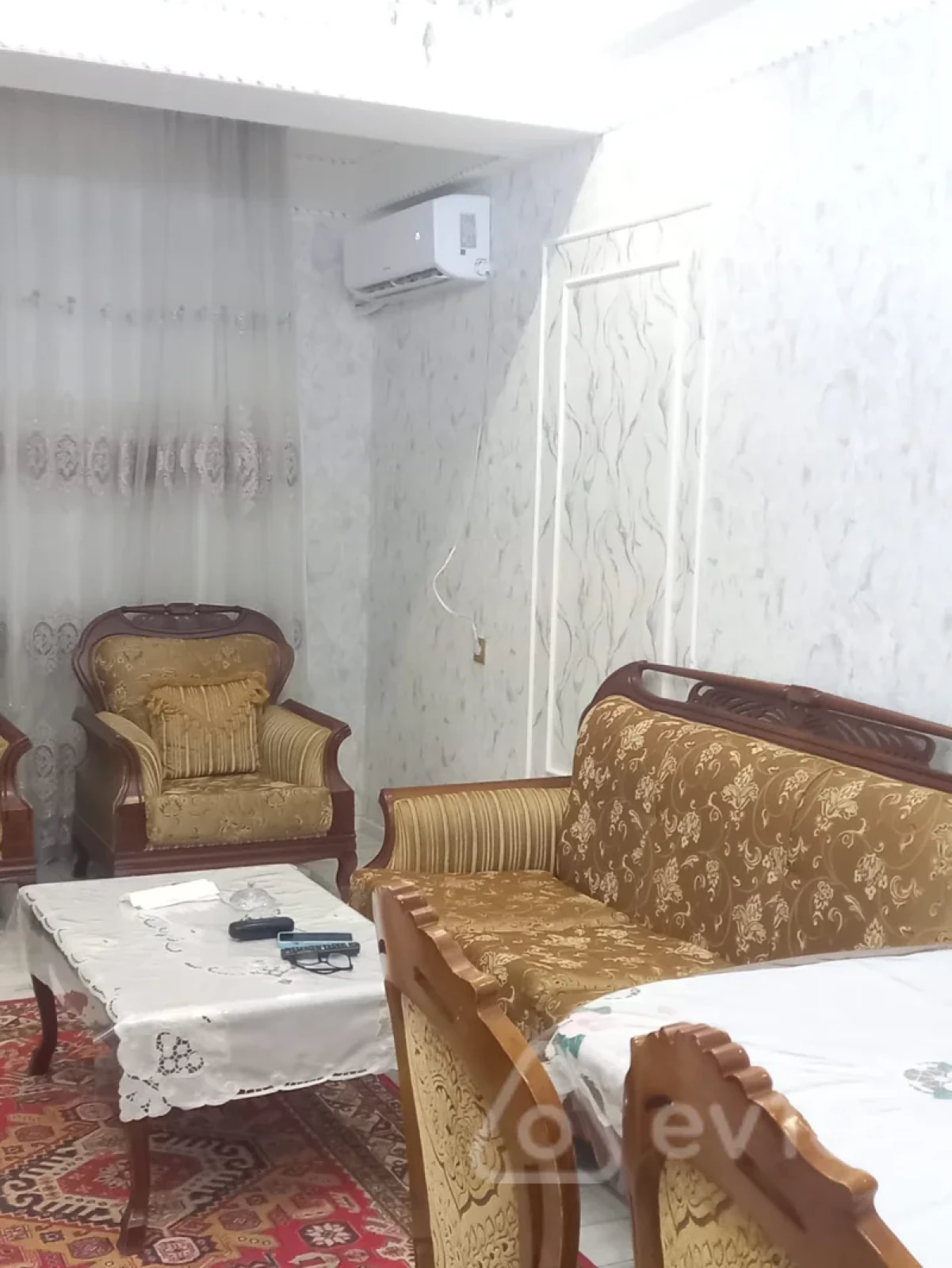 Kirayə verilir 2 otaqlı yeni tikili 65 m²