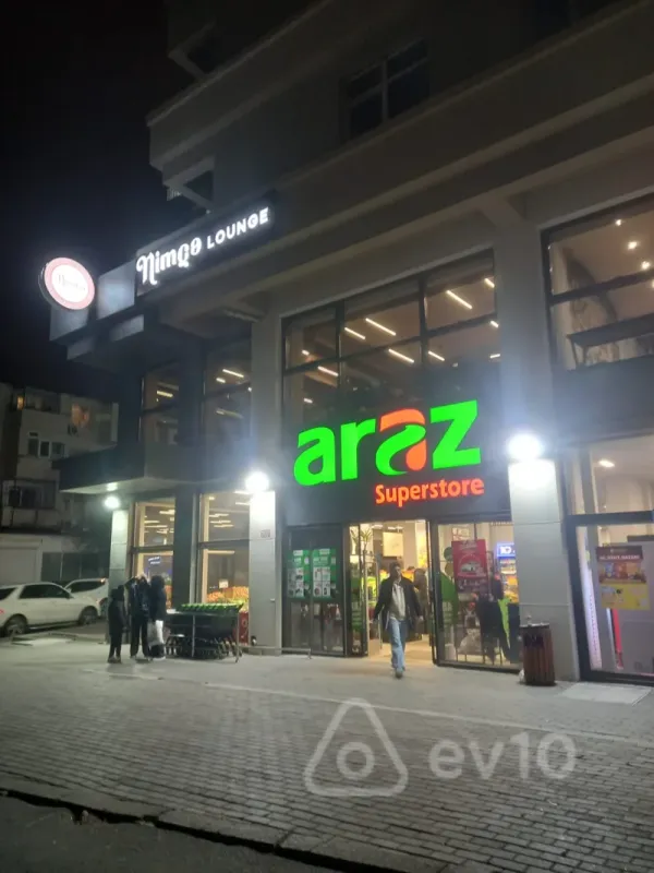 Kirayə verilir 2 otaqlı yeni tikili 65 m²