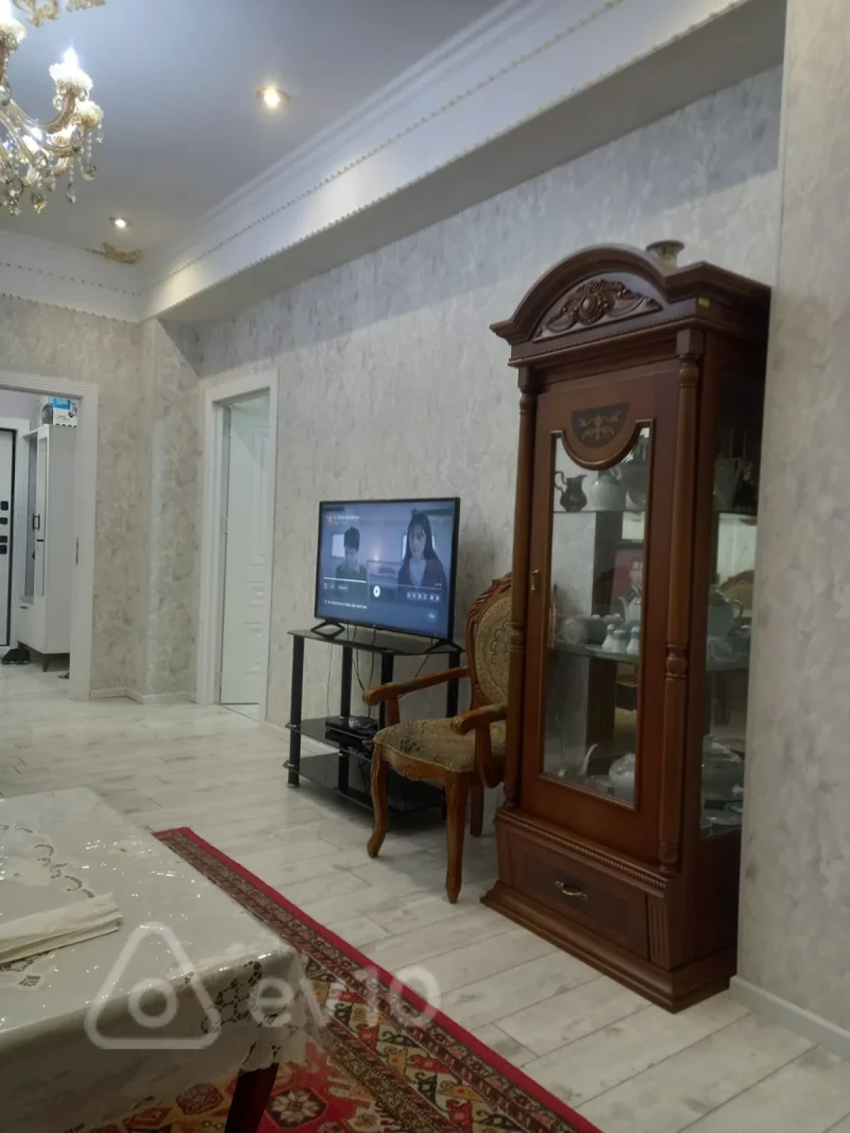 Kirayə verilir 2 otaqlı yeni tikili 65 m²