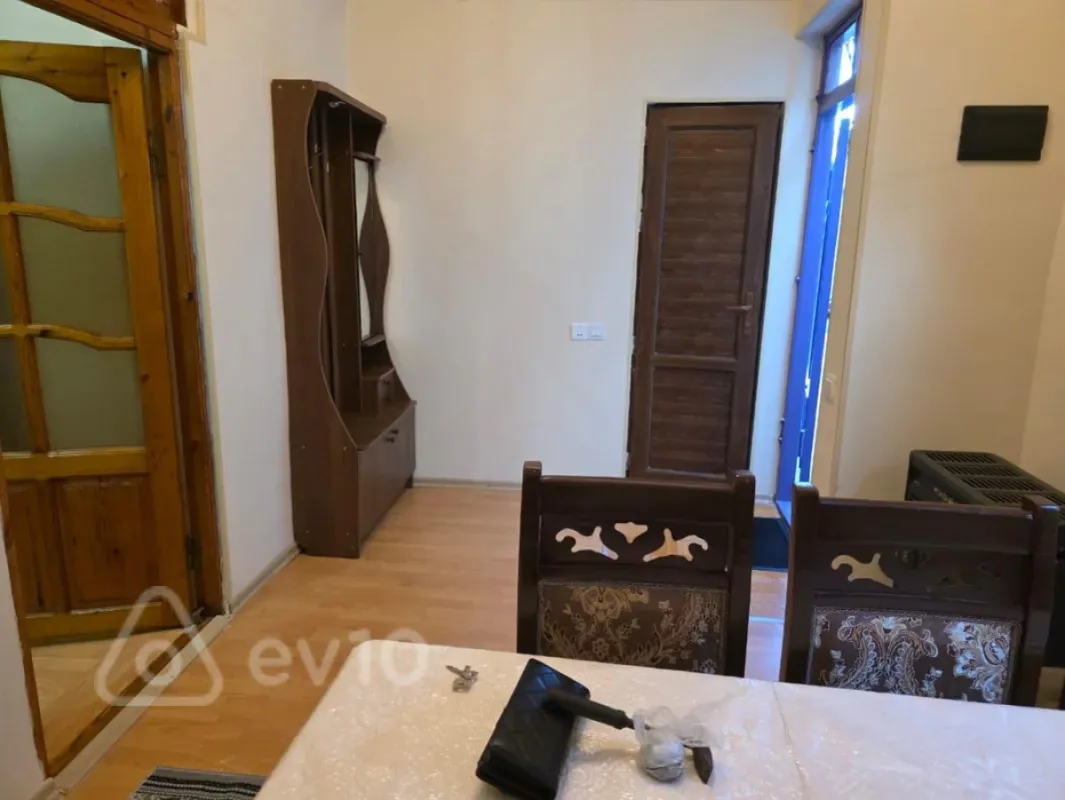 Kirayə verilir 2 otaqlı həyət evi 50 m²