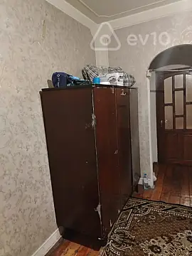 Kirayə verilir 2 otaqlı köhnə tikili 90 m²