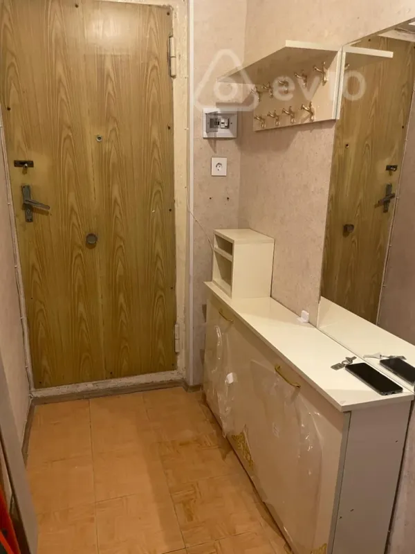 Kirayə verilir 2 otaqlı köhnə tikili 45 m²