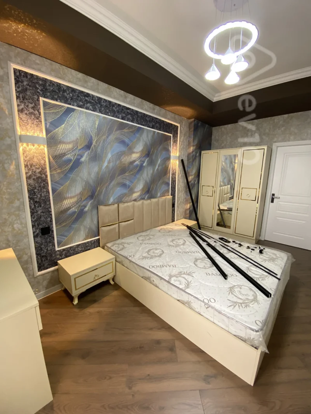 Kirayə verilir 3 otaqlı yeni tikili 70 m²