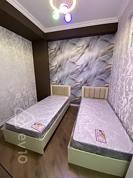 Kirayə verilir 3 otaqlı yeni tikili 70 m²