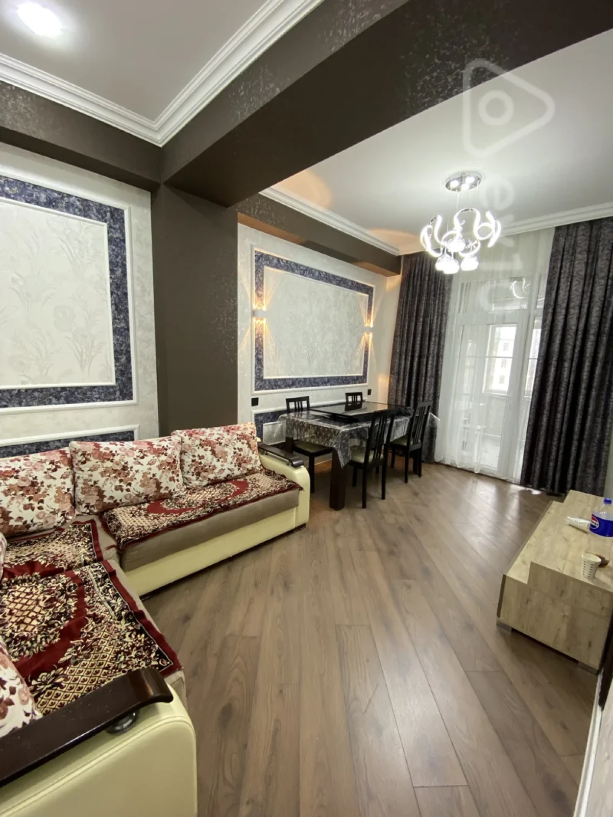 Kirayə verilir 3 otaqlı yeni tikili 70 m²