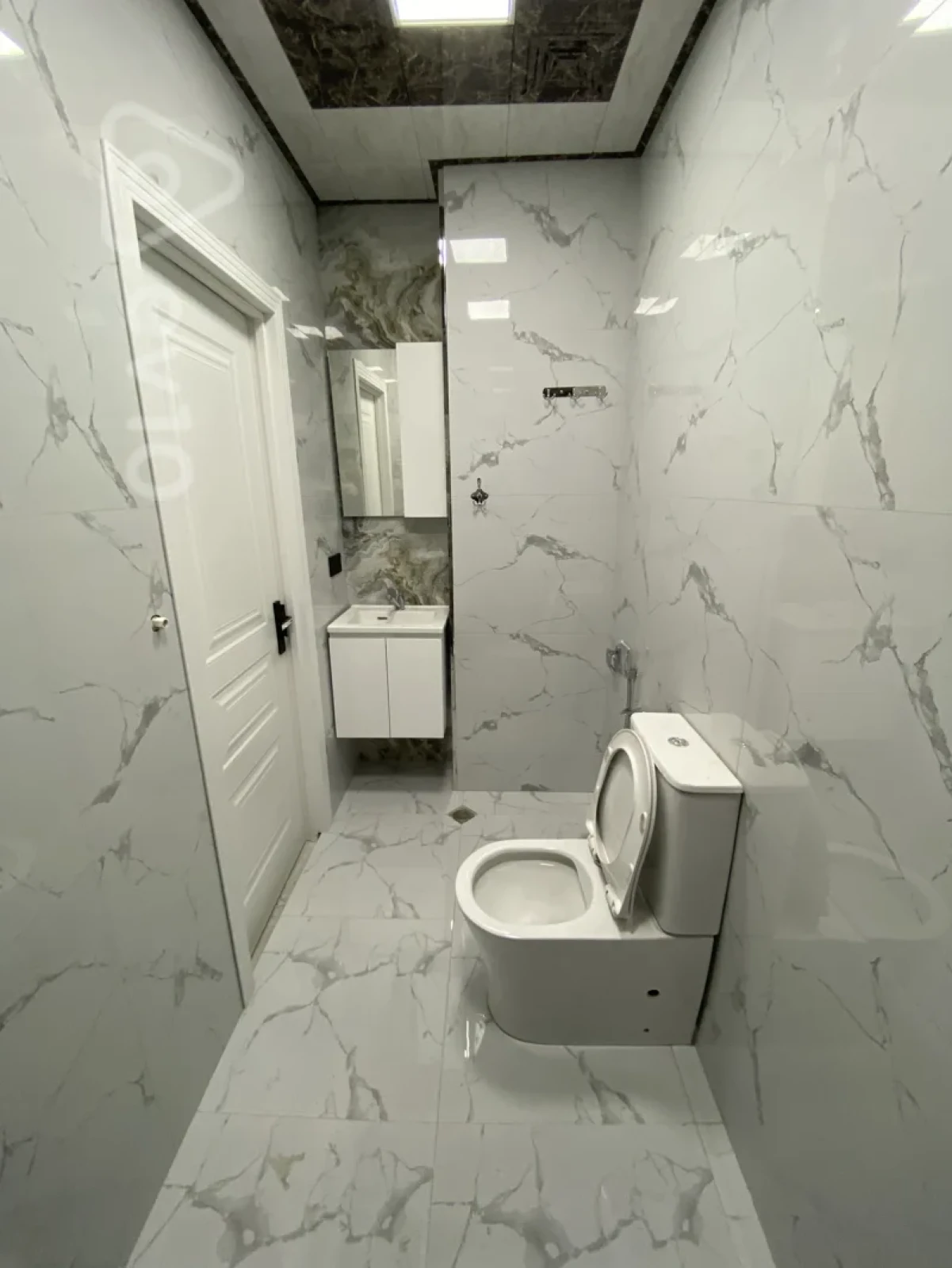 Kirayə verilir 3 otaqlı yeni tikili 70 m²