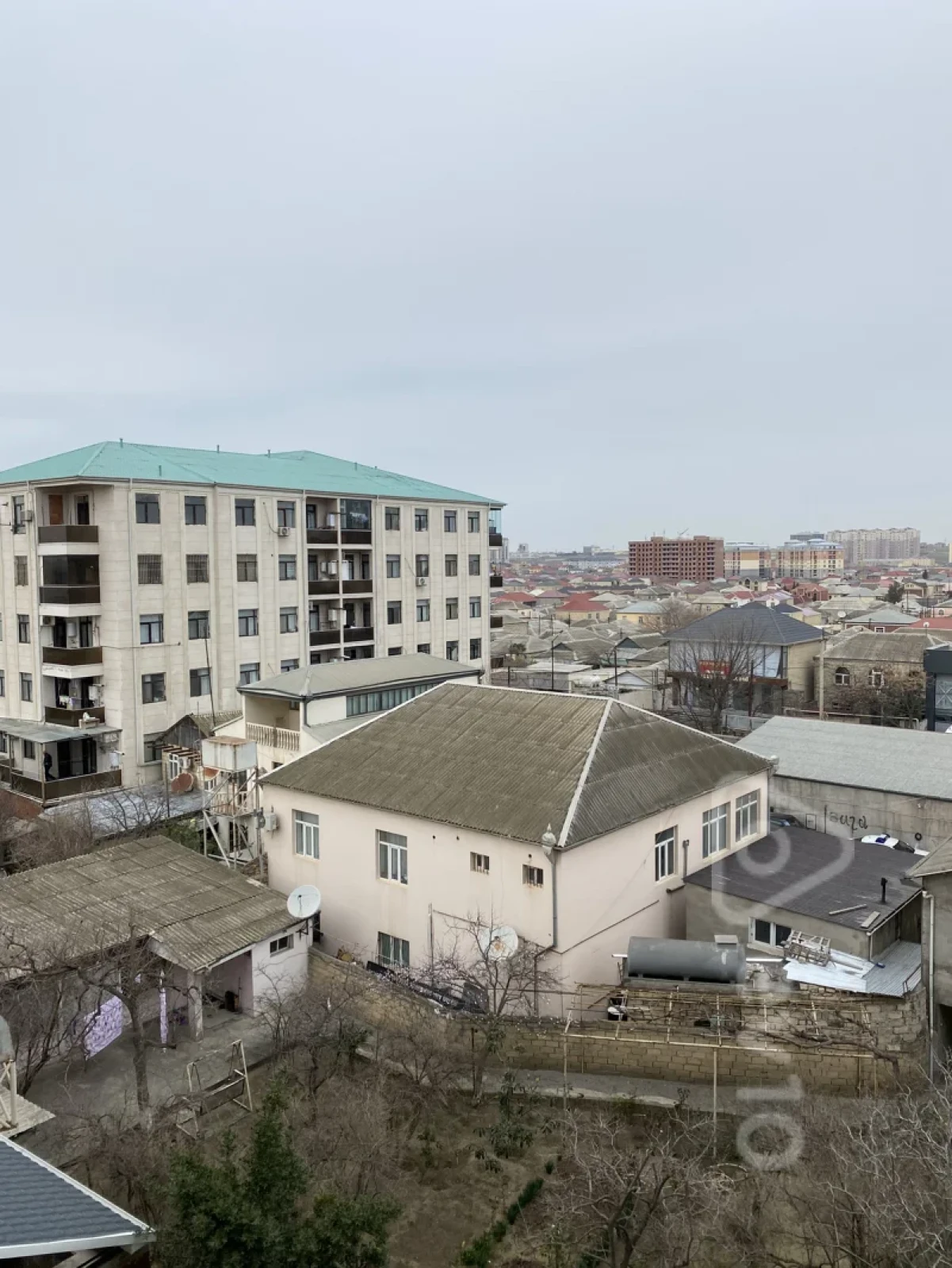 Kirayə verilir 3 otaqlı yeni tikili 70 m²
