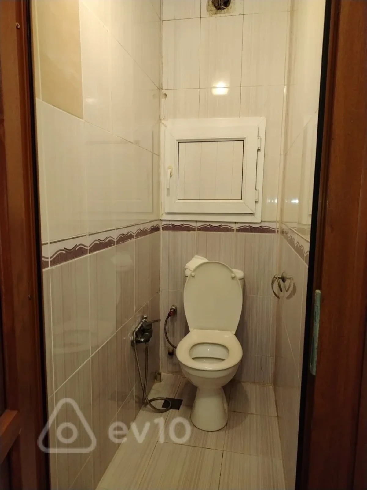 Kirayə verilir 2 otaqlı köhnə tikili 65 m²