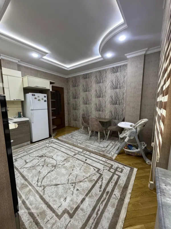 Satılır 3 otaqlı yeni tikili 132 m²