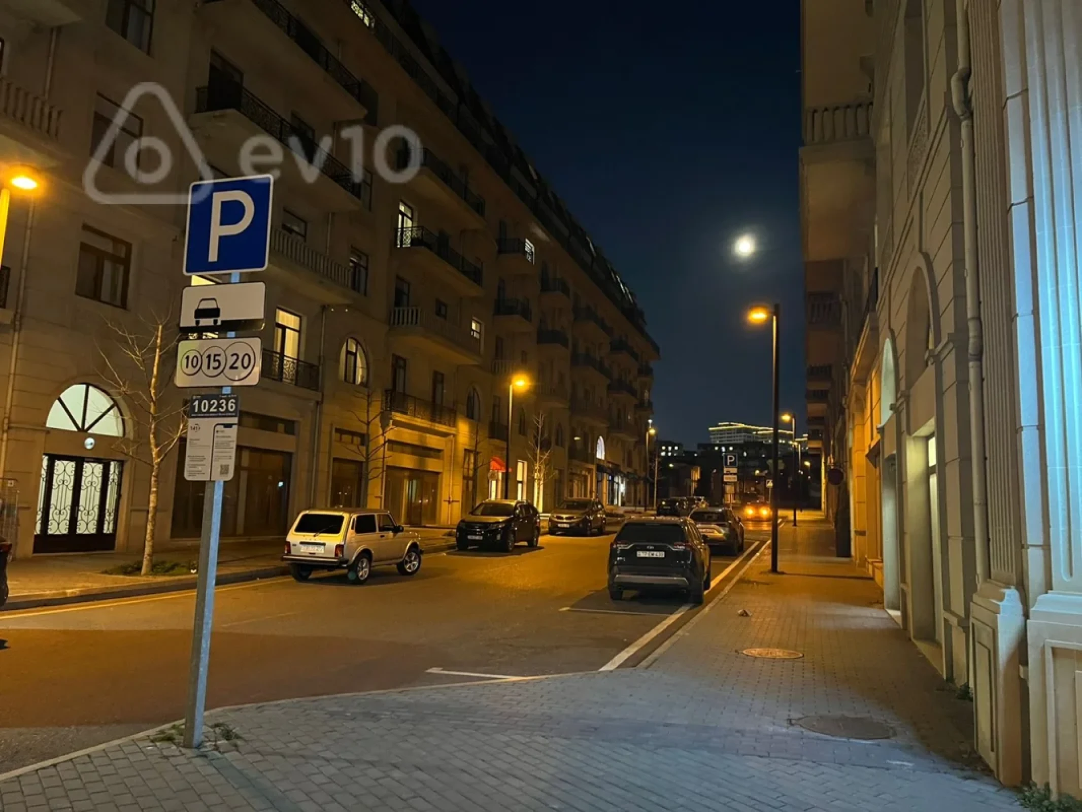 Kirayə verilir 2 otaqlı yeni tikili 72 m²