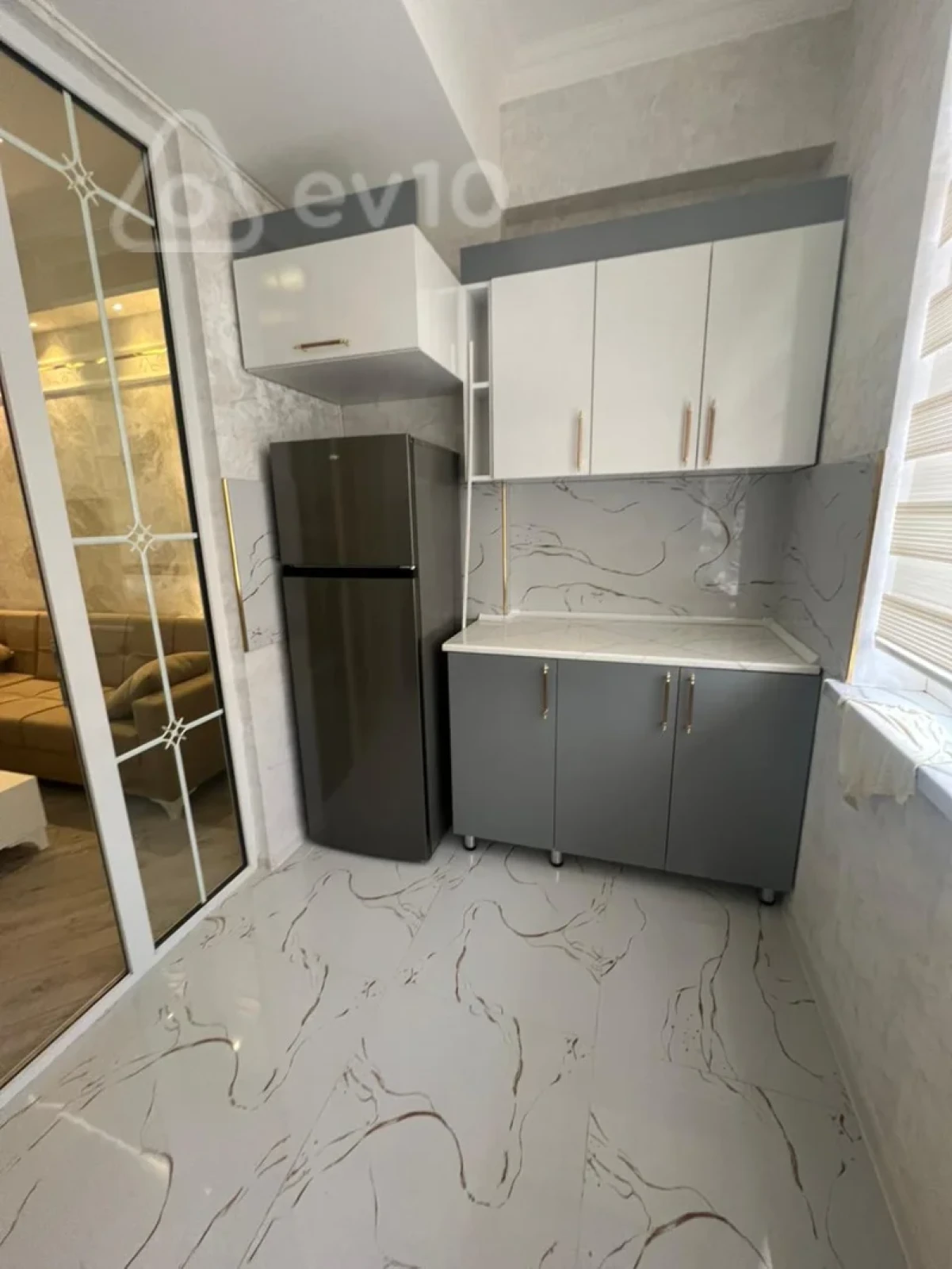 Kirayə verilir 2 otaqlı yeni tikili 55 m²