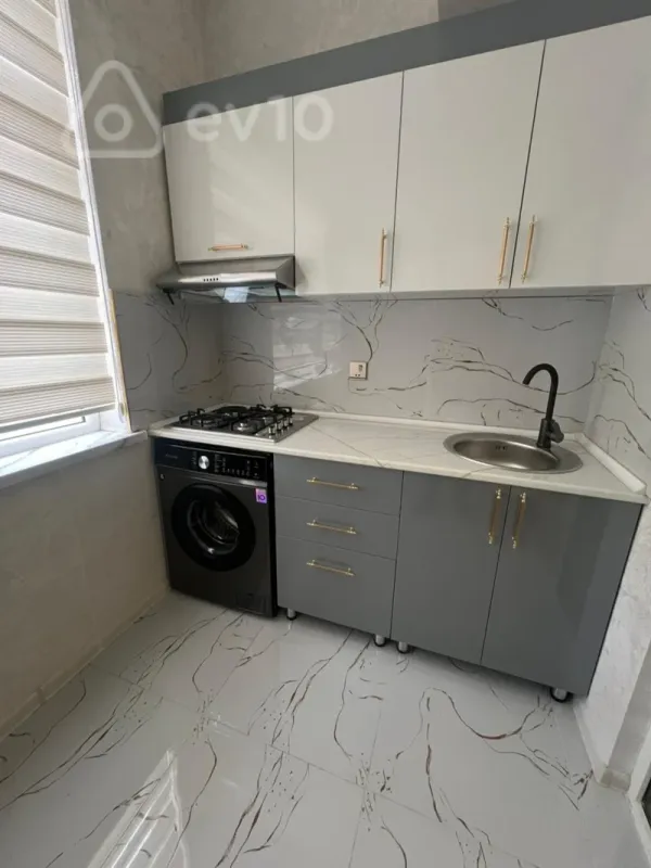Kirayə verilir 2 otaqlı yeni tikili 55 m²