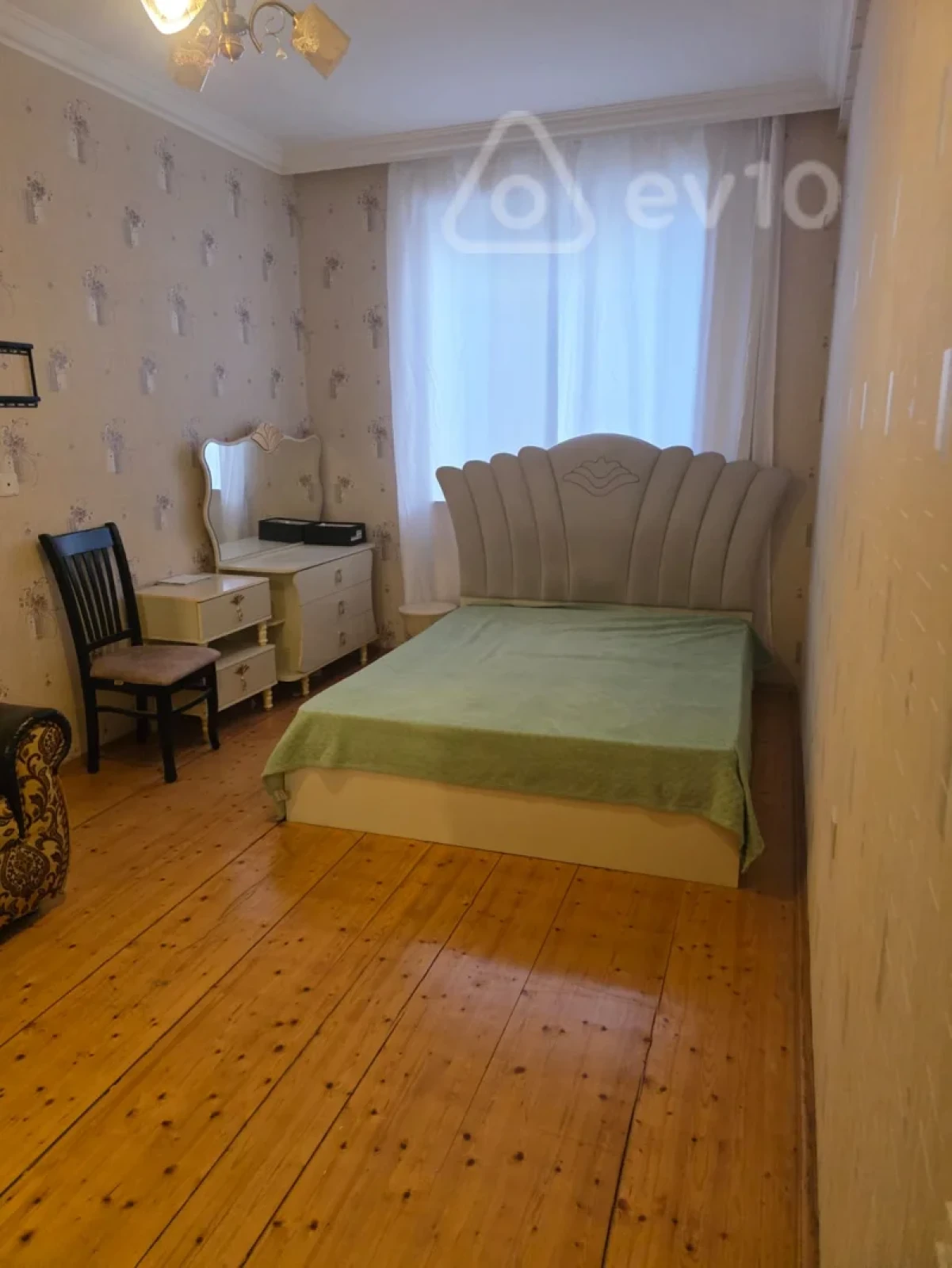 Kirayə verilir 2 otaqlı yeni tikili 70 m²