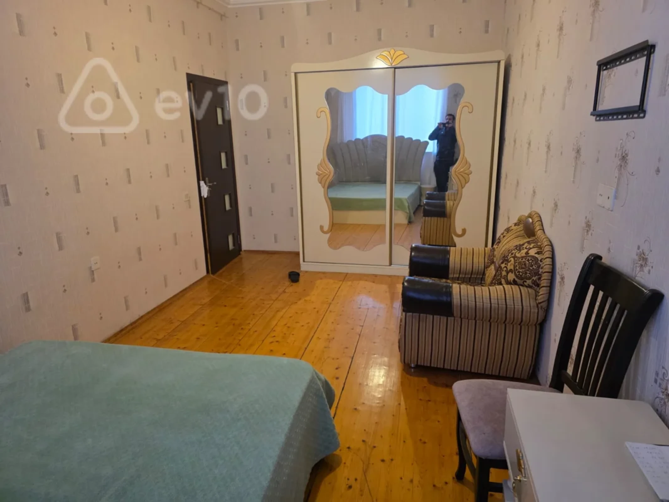 Kirayə verilir 2 otaqlı yeni tikili 70 m²