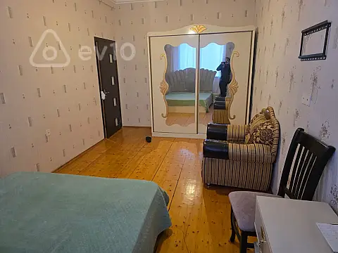 Kirayə verilir 2 otaqlı yeni tikili 70 m²